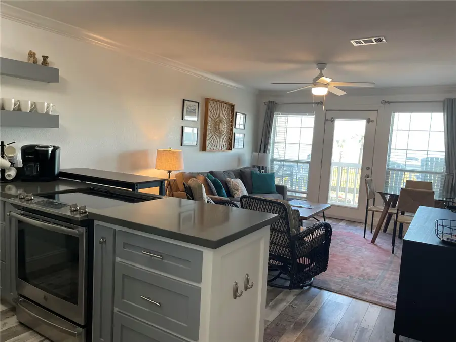 6300 Seawall Boulevard #8103, Galveston, TX 77551 - #3