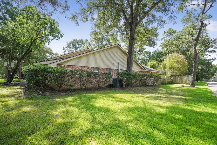 2102 Oak Shores Drive, Houston, TX 77339 - #3