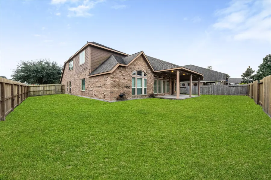 5335 Stoneridge Court, Rosenberg, TX 77471 - Image #3