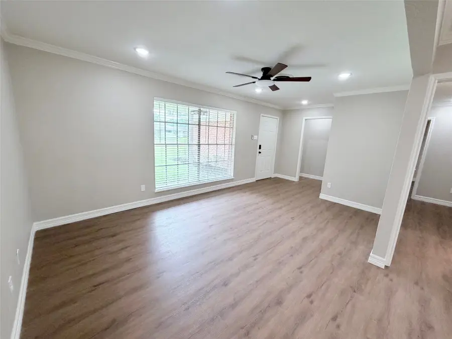 915 Circle Drive, Nederland, TX 77627 - #2