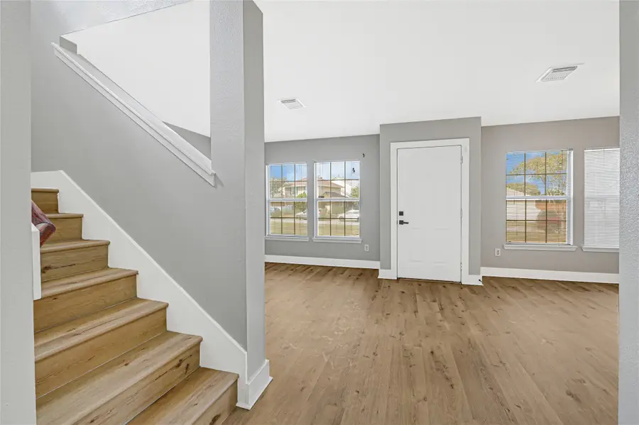 1023 Grassy View Drive, Houston, TX 77073 - Image #3