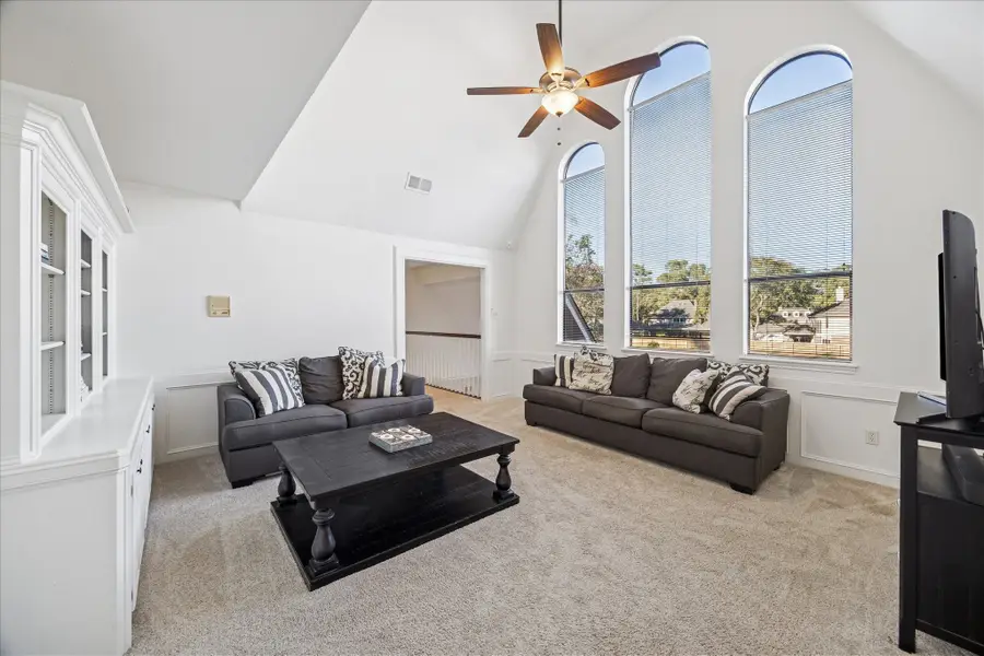 5115 Gladehill Drive, Kingwood, TX 77345 - Image #2