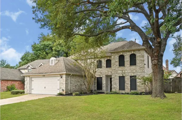 7331 W Hearthstone Green Drive, Houston, TX 77095