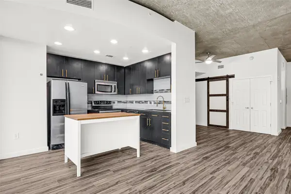 5925 Almeda Road #11406, Houston, TX 77004