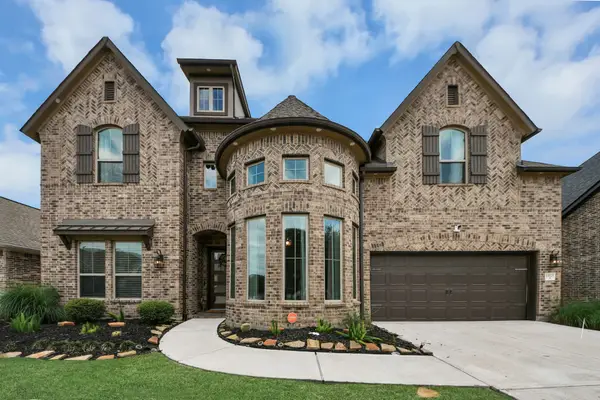 19115 Greenview Glen Drive, Cypress, TX 77433