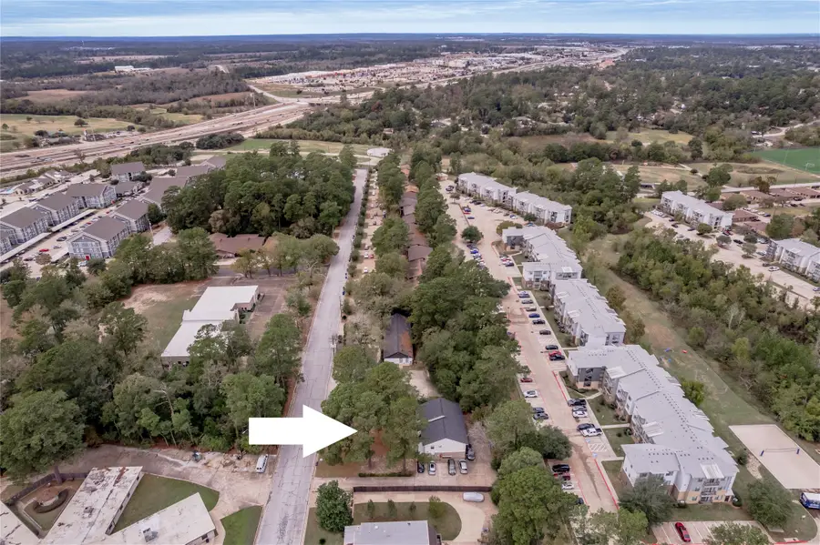 1329 Windsor Street, Huntsville, TX 77340 - Image #3