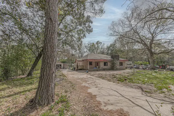 24786 Pecan Drive, New Caney, TX 77357