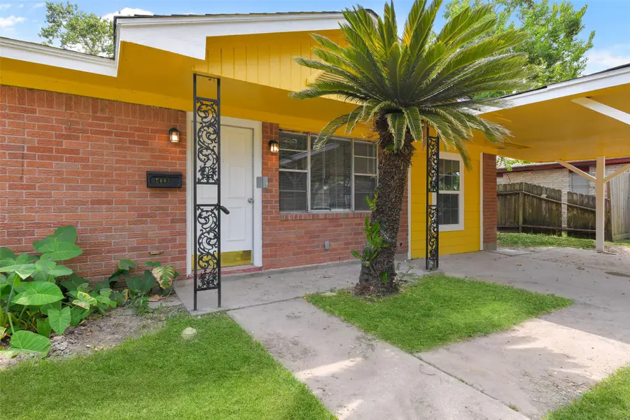 7405 Carver Avenue, Texas City, TX 77591 - #3