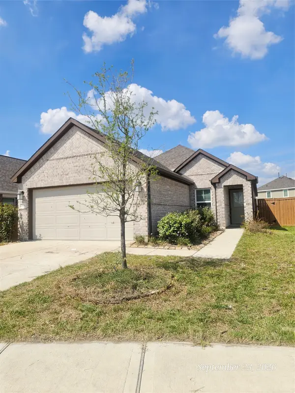 21614 Wave Hollow Drive, Cypress, TX 77433