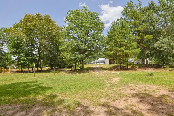 7420 Jackson Road, Montgomery, TX 77316