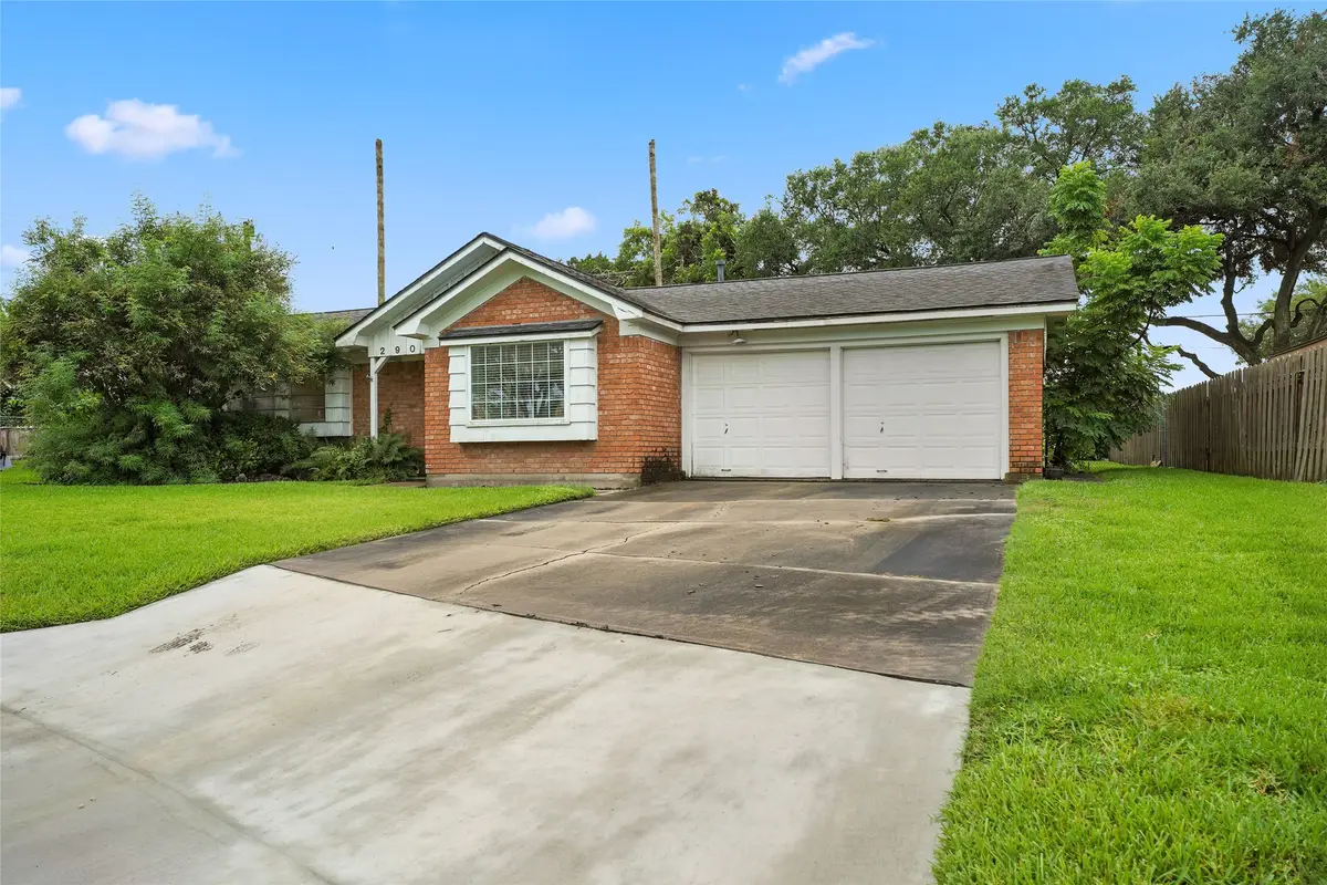 2905 Borden Circle, El Campo, TX 77437 - #1