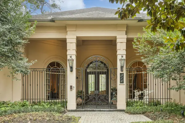 6 Mott Lane, Houston, TX 77024