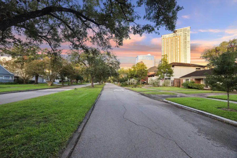 2065 Southgate Boulevard, Houston, TX 77030 - Image #3