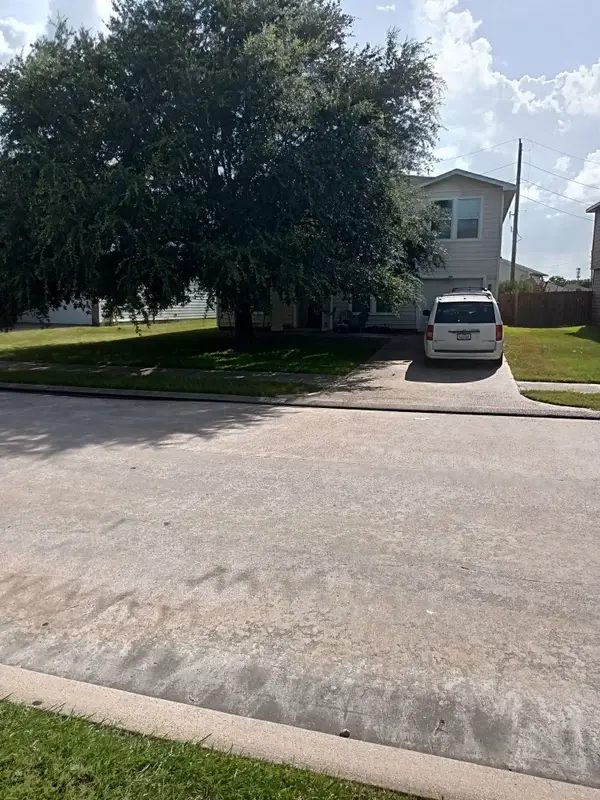 7707 Greenwood Point Drive, Cypress, TX 77433