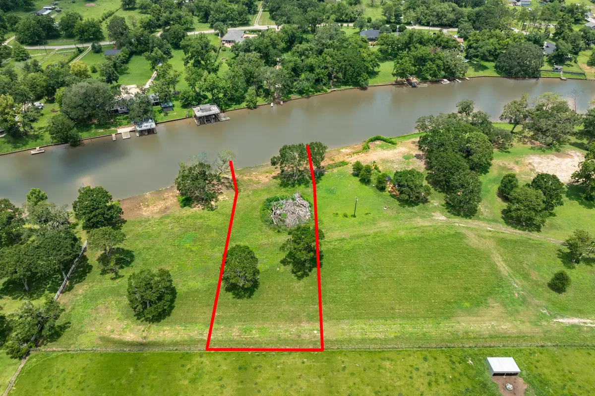 3 County Road 344, Sweeny, TX 77480 - #1