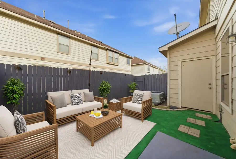 8030 Singing Sonnet Lane, Houston, TX 77072 - #2