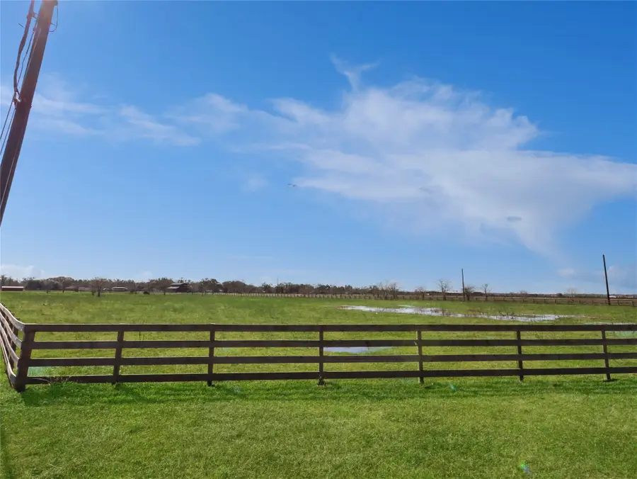 9141 Timberwood, Clute, TX 77531 - #2