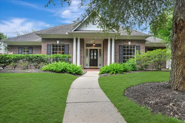 16319 Hazy Pines Court, Pasadena, TX 77059