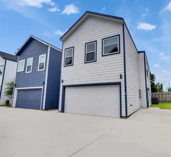 855 S Victory Drive #C, Houston, TX 77088
