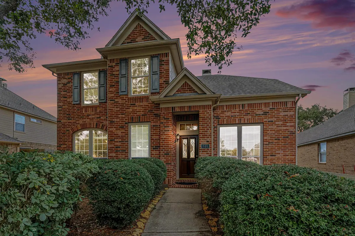 240 Kettering Lane, League City, TX 77573 - Image #1