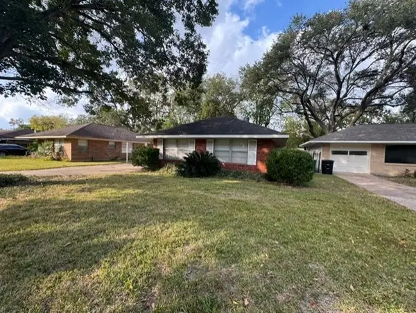 4054 Cheena Drive, Houston, TX 77025