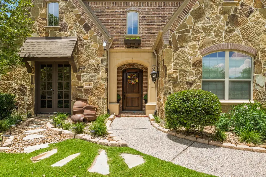 34 N Player Manor Cir, The Woodlands, TX 77382 - #3