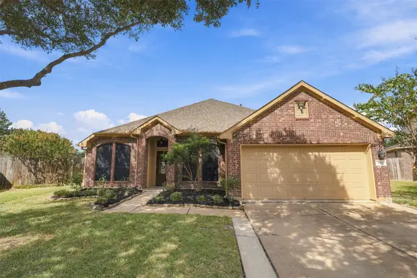 3203 Cactus Heights Lane, Pearland, TX 77581