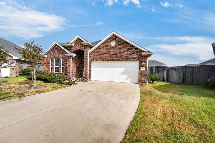 1902 Willow Ridge Ln, Brookshire, TX 77423 - #2