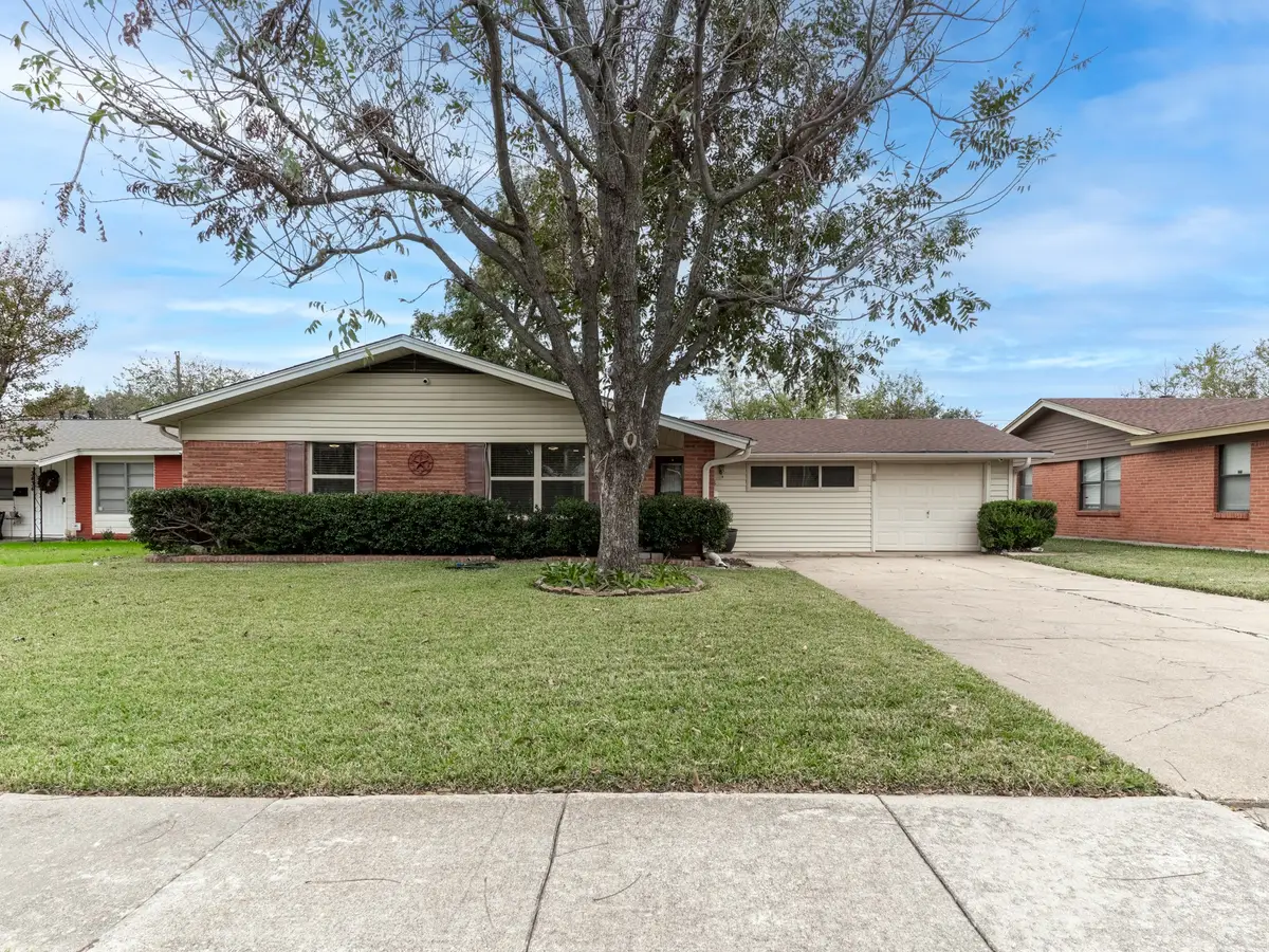 3438 Princeton Drive, Irving, TX 75062 - #1
