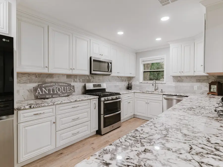 3438 Princeton Drive, Irving, TX 75062 - #2
