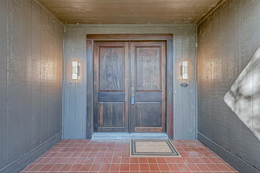 316 Litchfield Lane, Houston, TX 77024 - #2