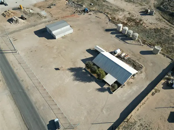 600 NE Avenue, Kermit, TX 79745