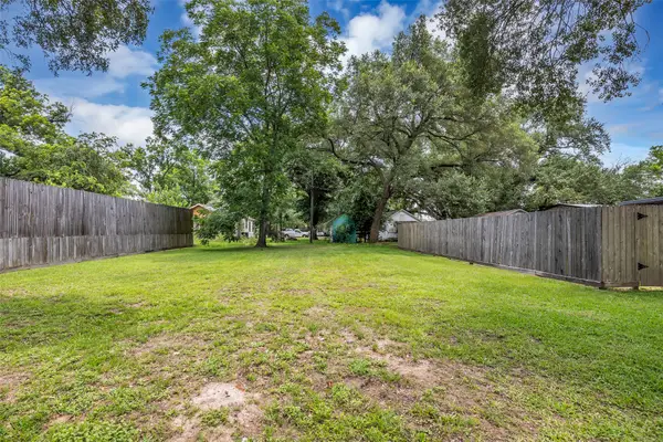 Lot 15 Oxford Street, Tomball, TX 77375