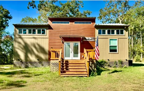 373 N Saddle Surrey Road, Coldspring, TX 77331