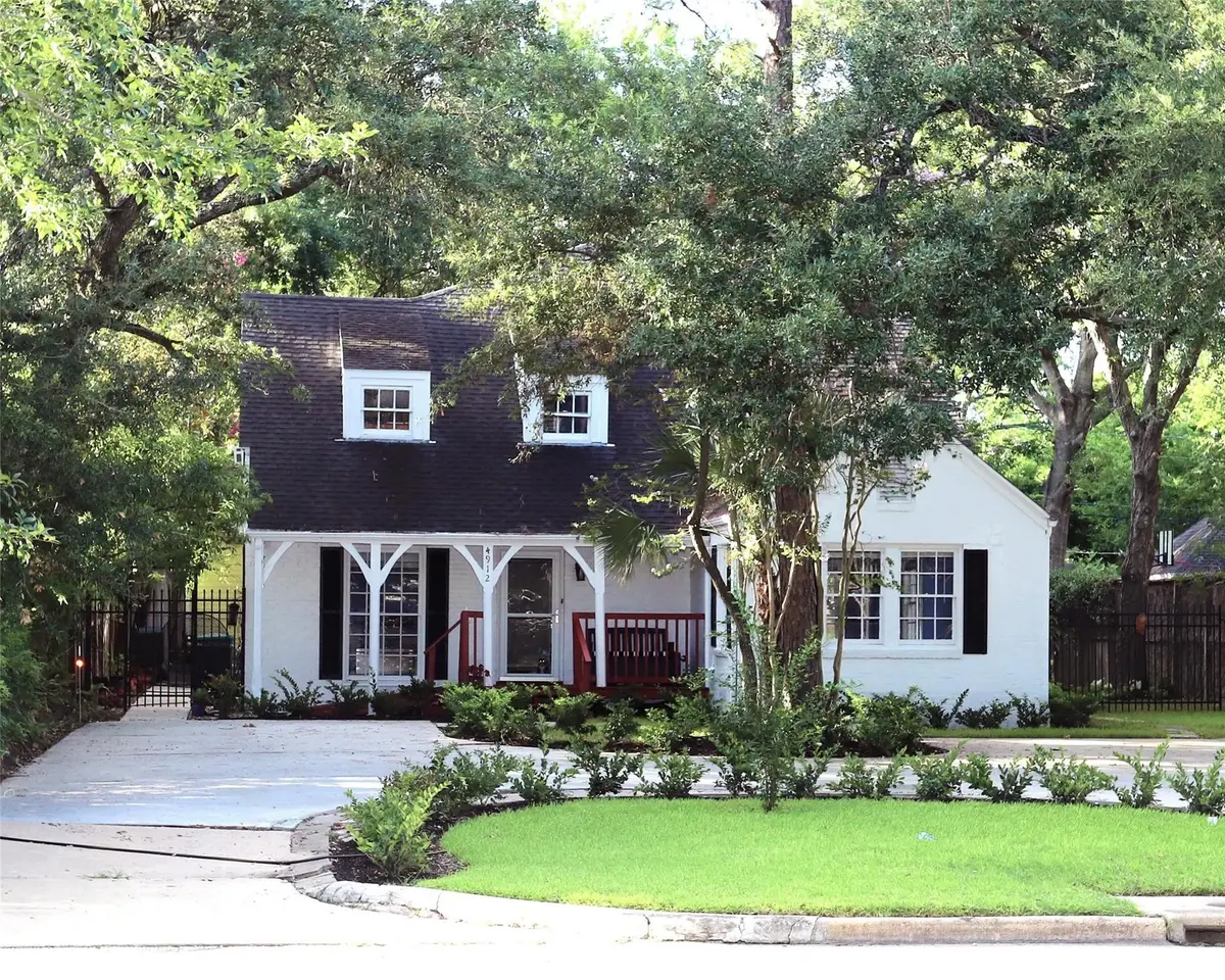 4912 Bellaire Boulevard, Bellaire, TX 77401 - #1