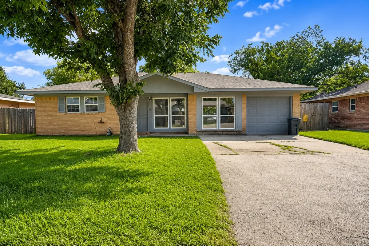 505 Moody Avenue, League City, TX 77573 - #1