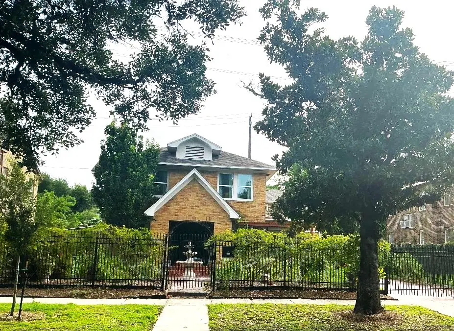 2417 Blodgett Street, Houston, TX 77004 - #1