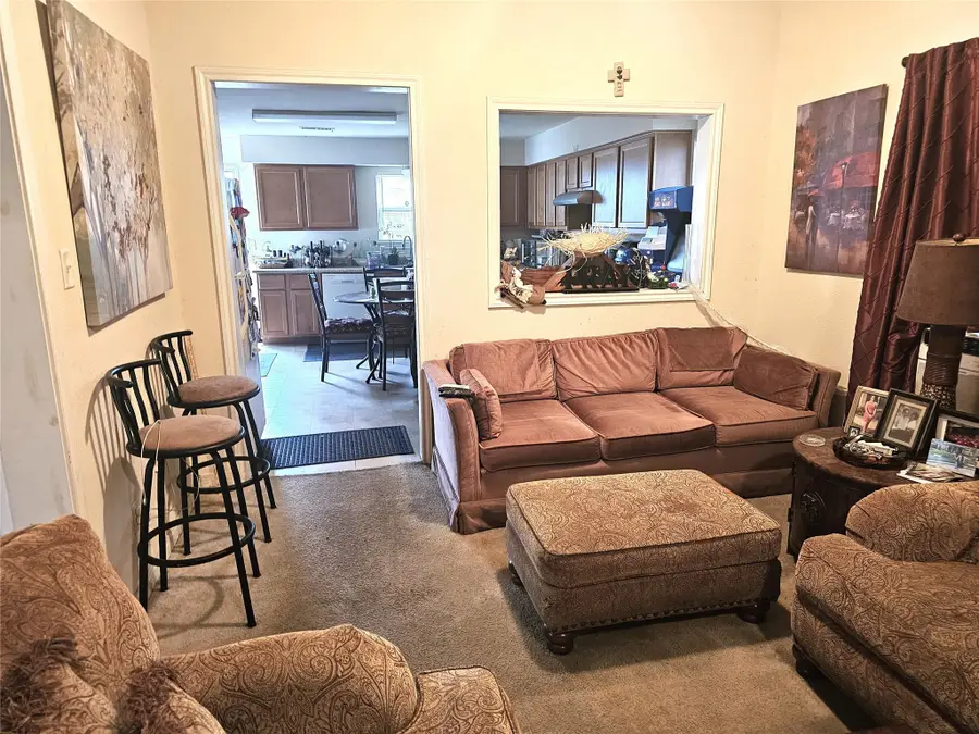 3310 Avenue M 1/2, Galveston, TX 77550 - Image #3