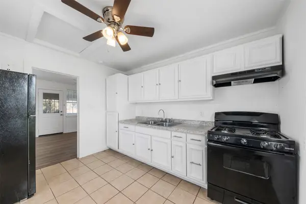 8331 Garland St Street, Houston, TX 77017