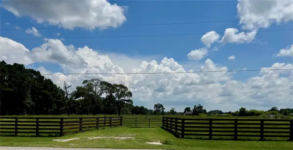 27787 Riley Road, Waller, TX 77484