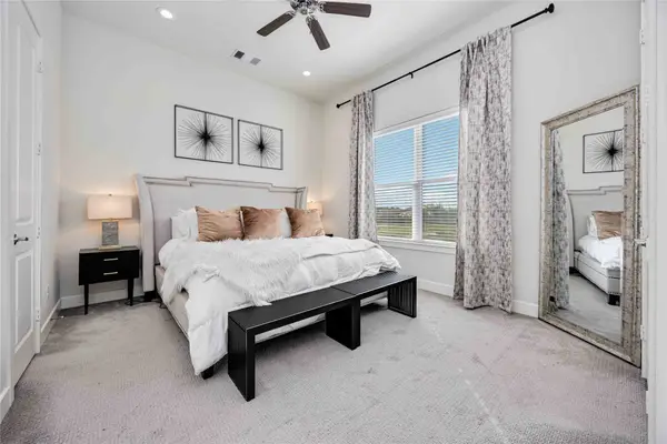 108 Knightsbridge Park Lane, Houston, TX 77018