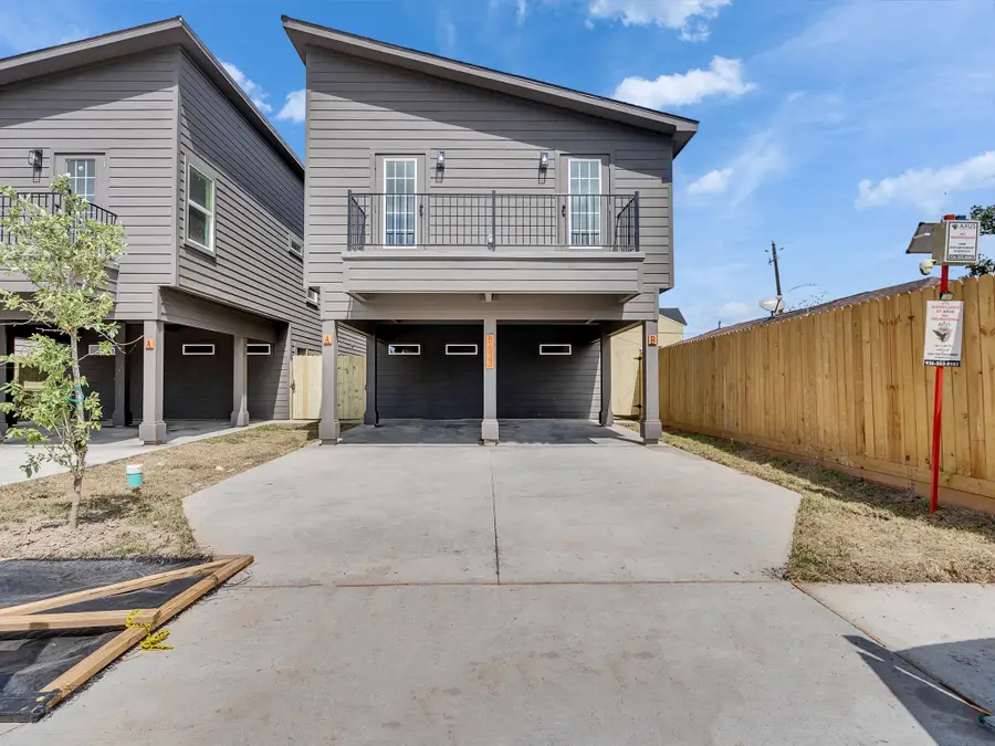 8810 Crestview Drive, Houston, TX 77028 - #2
