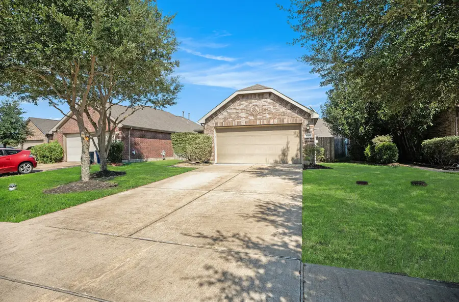 6855 Dogwood Cliff Lane, Dickinson, TX 77539 - Image #3