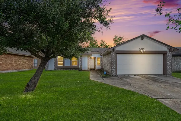 2015 Highcrest Drive, Missouri City, TX 77489