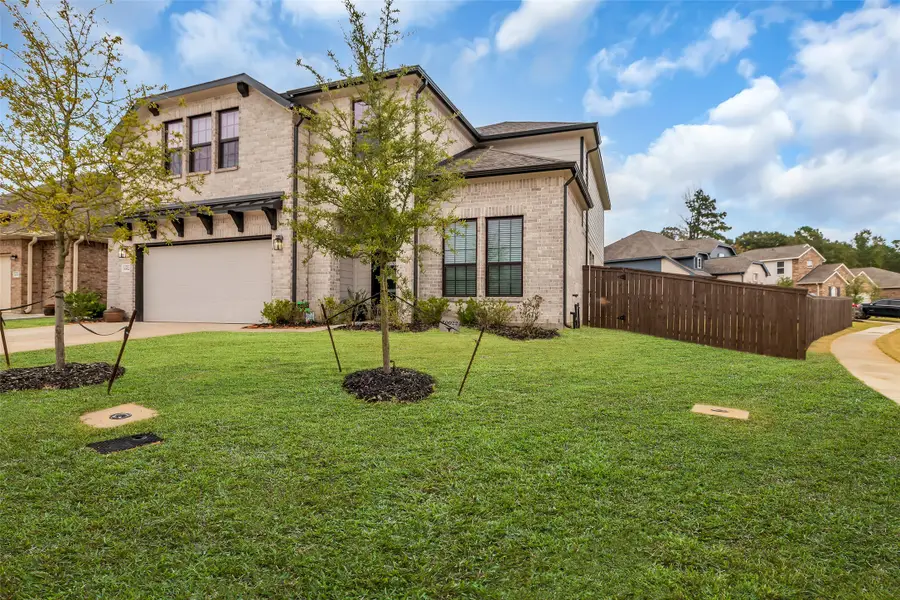 20022 Parkland Gates Drive, Montgomery, TX 77316 - Image #2