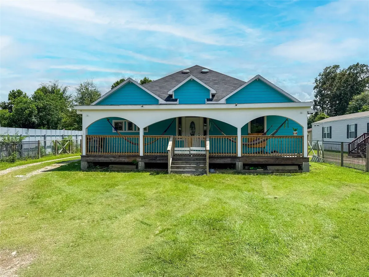 1060 County Road 5021, Cleveland, TX 77327 - #1