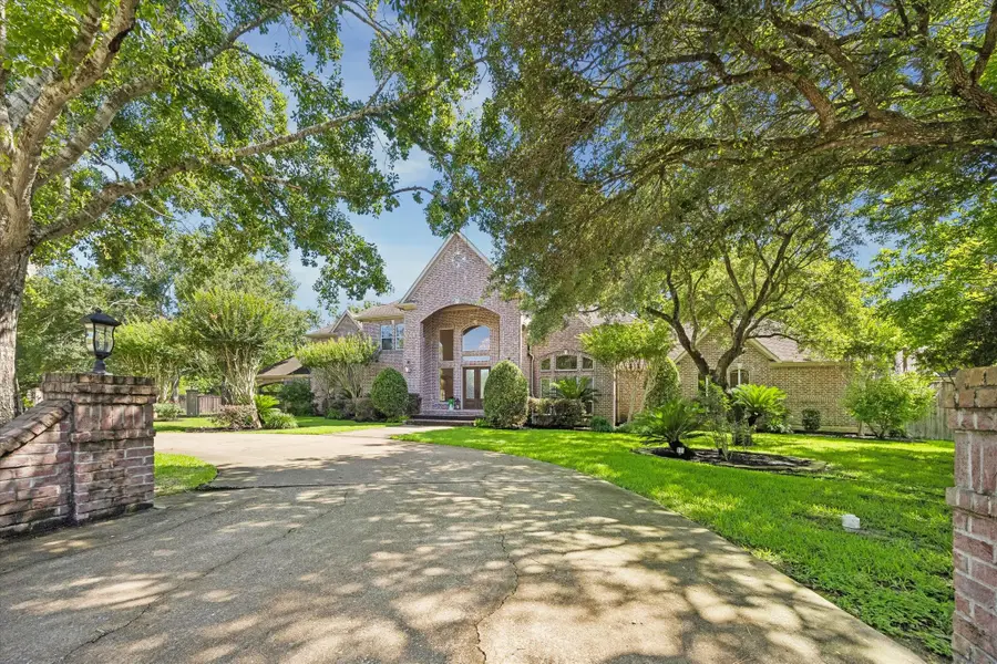 109 Sunset Drive, Friendswood, TX 77546 - #3