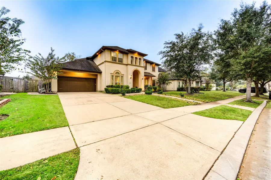 5707 Avon Landing Lane, Sugar Land, TX 77479 - Image #2