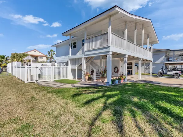 16614 Jamaica Inn Road, Jamaica Beach, TX 77554