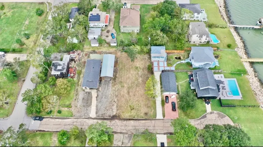 211 N Forrest Avenue, La Porte, TX 77571 - Image #3